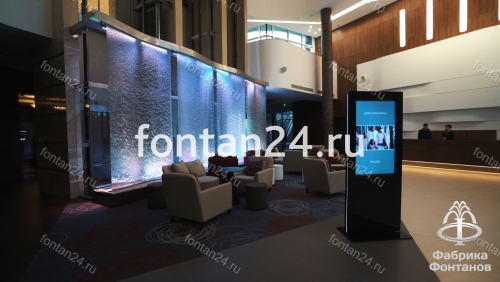 "Водная стена" в гостиничном комплексе Sheraton
